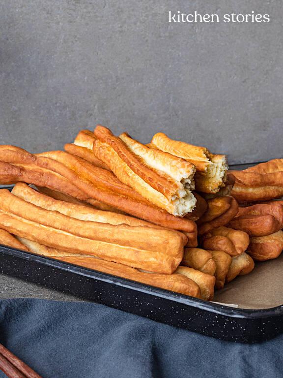 Youtiao (Chinese fried dough sticks) | Kitchen Stories