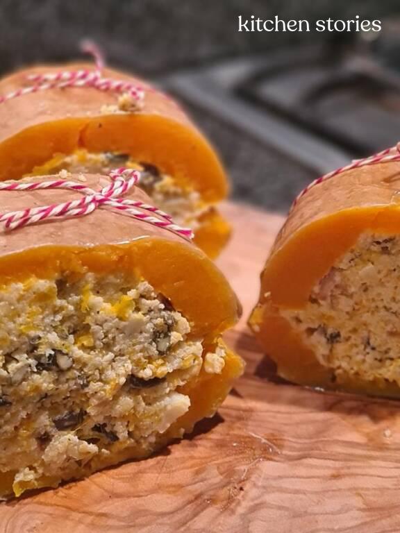 Gefüllter Kürbis mit CousCous und Ziegenkäse | Rezept | Kitchen Stories Gefüllter Kürbis mit CousCous und Ziegenkäse | Rezept | Kitchen Stories