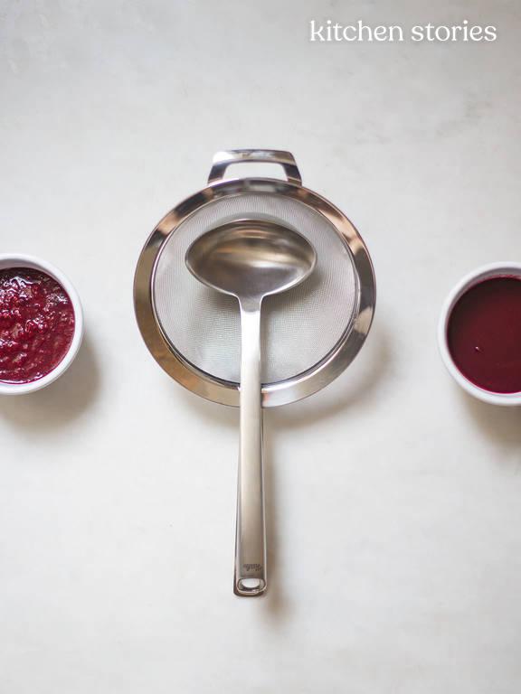 How to strain | Recipe with Video | Kitchen Stories