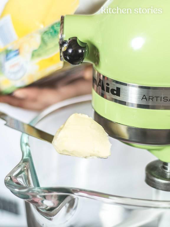 Fluffige Waffeln mit Apfel-Zimt-Chutney | Rezept | Kitchen Stories Fluffige Waffeln mit Apfel-Zimt-Chutney | Rezept | Kitchen Stories