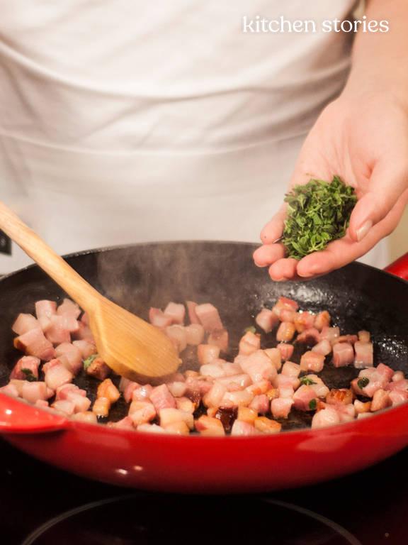 Saftiger gebratener Truthahn | Rezept | Kitchen Stories Saftiger gebratener Truthahn | Rezept | Kitchen Stories