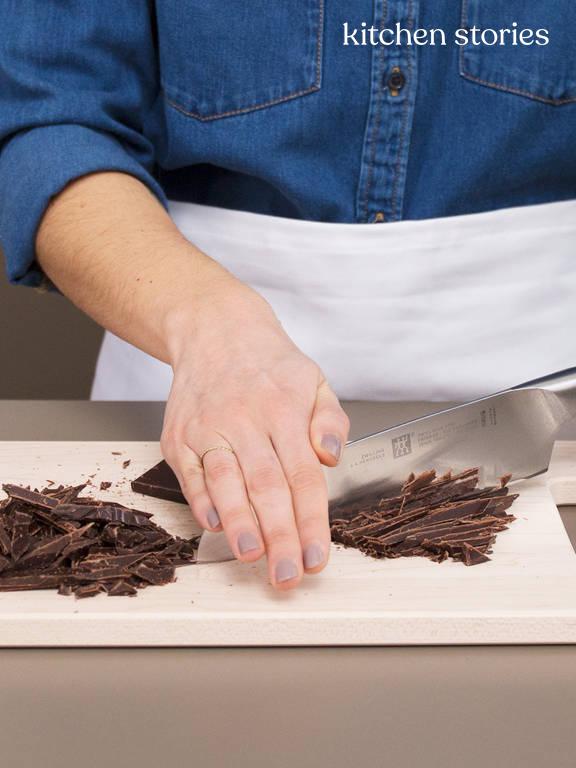 Flambierte Bananen mit Eiscreme und Schokosoße | Rezept | Kitchen Stories Flambierte Bananen mit Eiscreme und Schokosoße | Rezept | Kitchen Stories