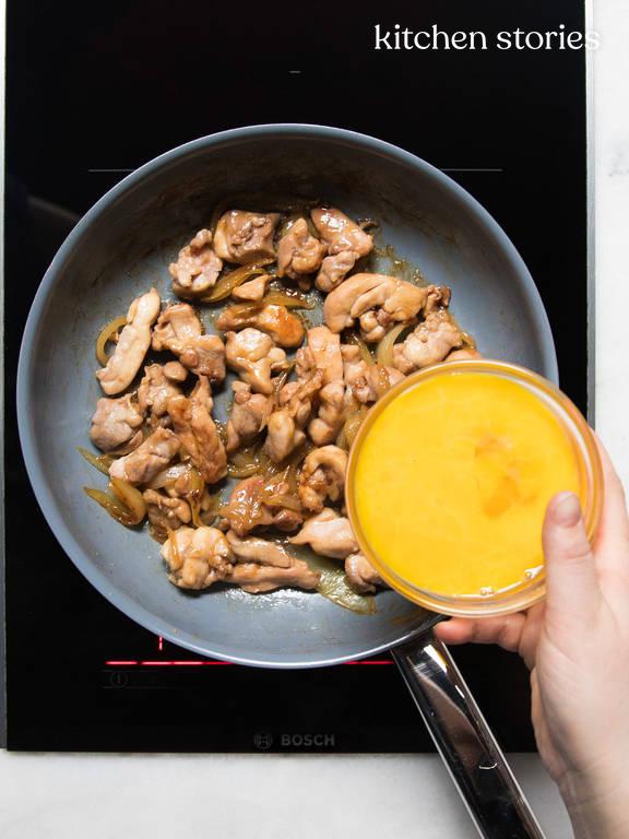 Oyakodon (Japanisches Reisgericht mit Hühnchen und Ei) | Rezept mit ... Oyakodon (Japanisches Reisgericht mit Hühnchen und Ei) | Rezept mit ...