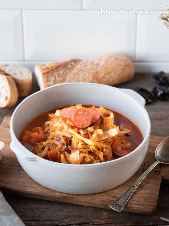 Bigos (Polnischer Krauteintopf) | Kitchen Stories Rezept Bigos (Polnischer Krauteintopf) | Kitchen Stories Rezept