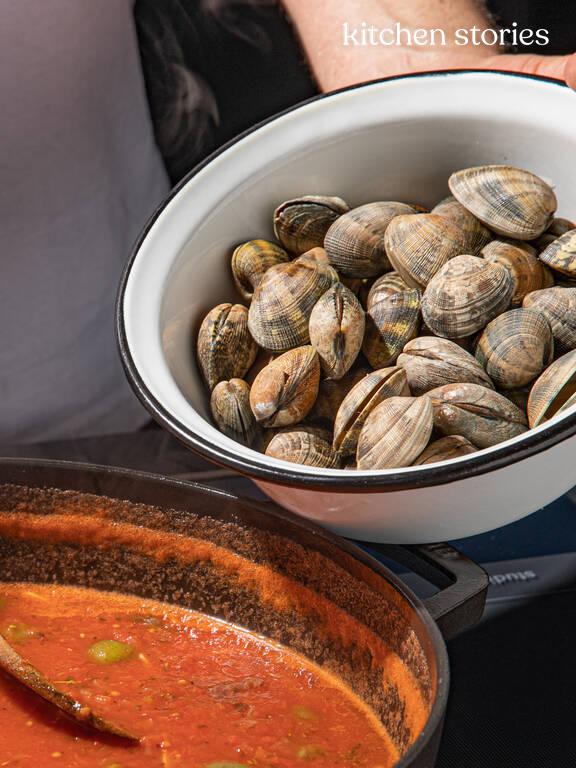 Sizilianischer Eintopf mit Tintenfisch I Kitchen Stories Rezept Sizilianischer Eintopf mit Tintenfisch I Kitchen Stories Rezept